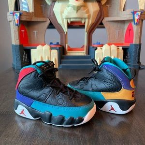 Jordan 9 'Dream It, Do It'